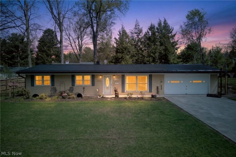 7439 Rockingham Road, Mentor, OH - Photo 3