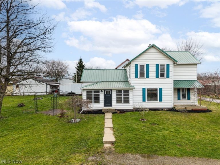 153 Schaff Alley, Creston, OH, 44217