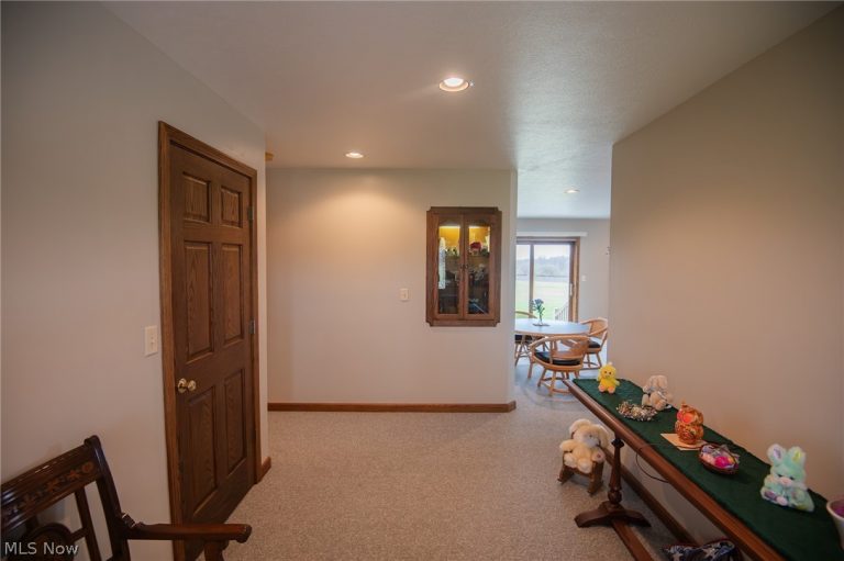 6424 Weaver Road, Berlin Center, OH - Photo 5