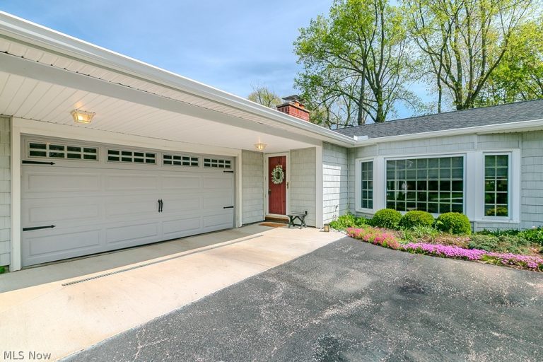 7761 Fairlawn Drive, Mentor, OH - Photo 3