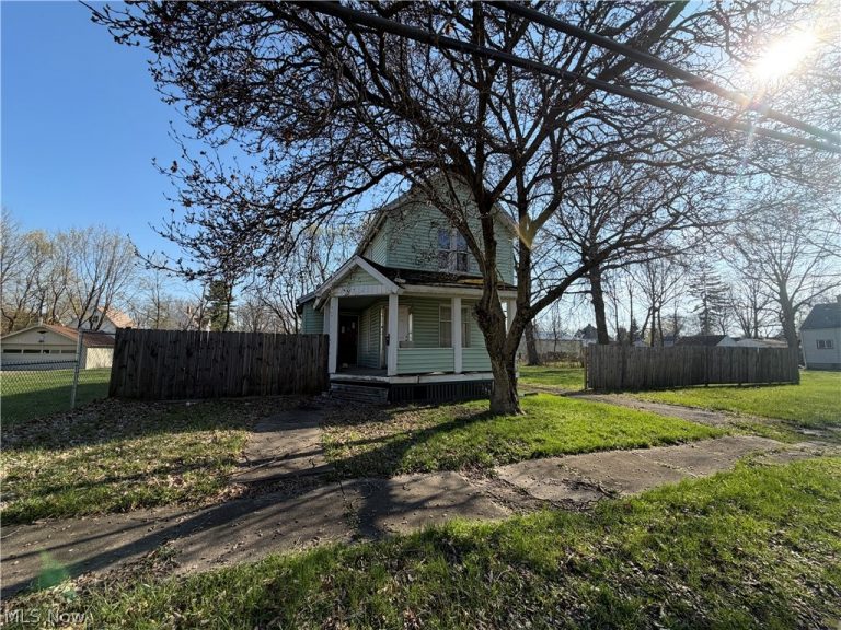 199 Forest Street, Warren, OH, 44483