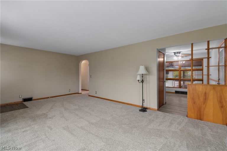 1432 Keuper Boulevard, Massillon, OH - Photo 6