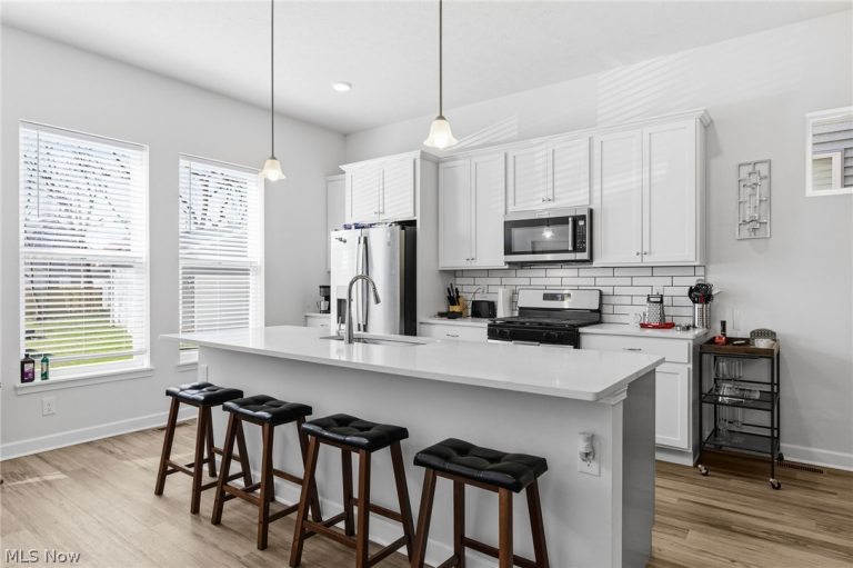 2256 100th Street, Cleveland, OH - Photo 8