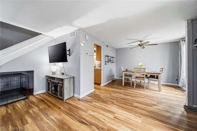 1651 Mentor Avenue #1406, Painesville, OH - Photo 6