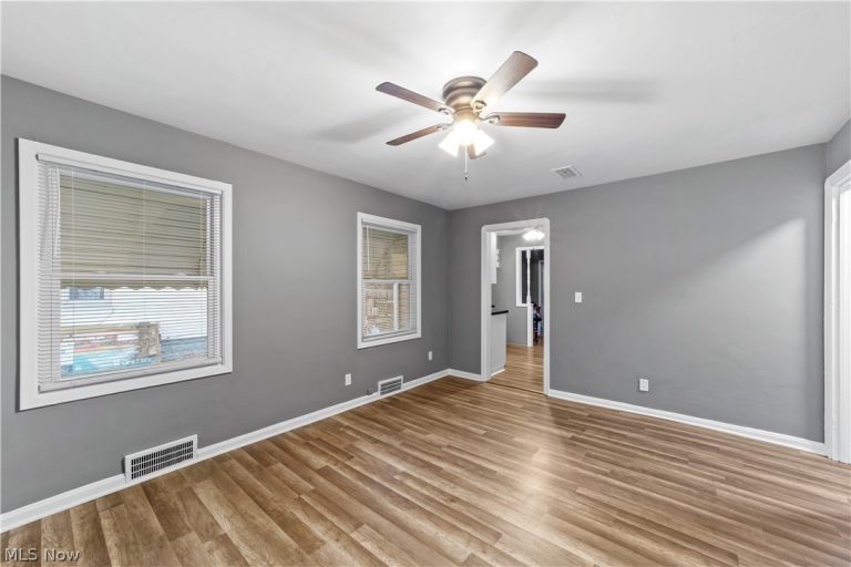 3810 Bader Avenue, Cleveland, OH - Photo 6