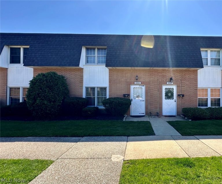 6960 Parkway Drive, Middleburg Heights, OH, 44130