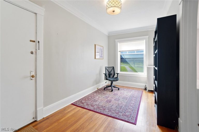 2685 Euclid Heights Boulevard #2, Cleveland Heights, OH - Photo 6