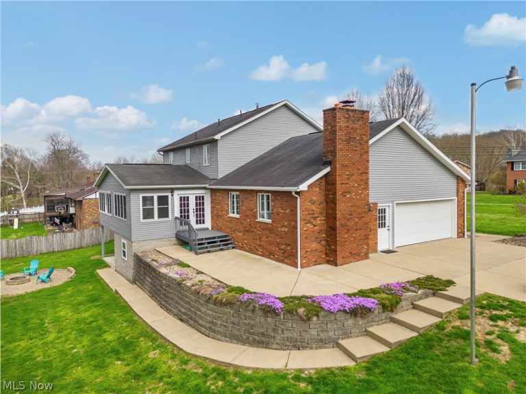 11870 Dupont Road, Washington, WV - Photo 3