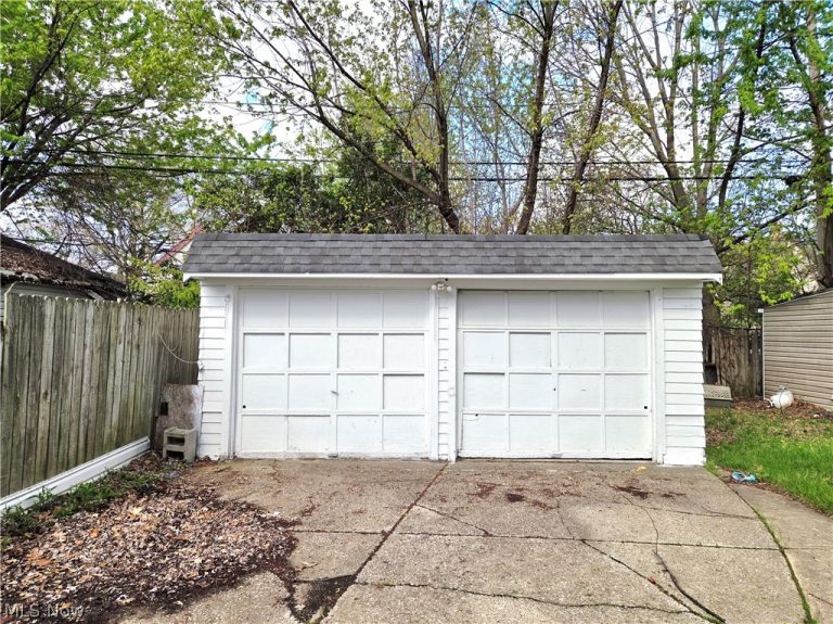 2146 81st Street, Cleveland, OH - Photo 4