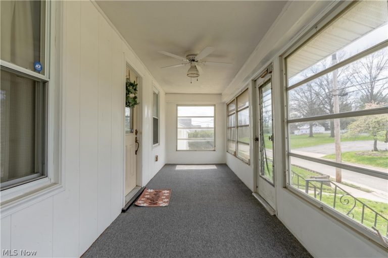 350 Lindy Lane Avenue, North Canton, OH - Photo 6