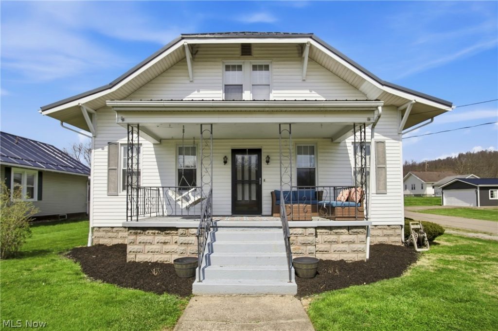 293 Elm Street, Duncan Falls, OH