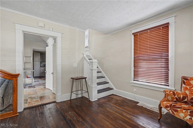 4144 Helena Avenue, Youngstown, OH - Photo 8