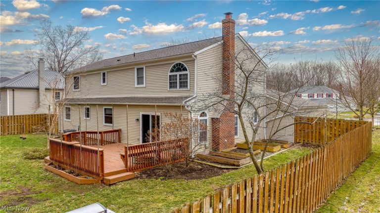 25684 Hidden Acres Drive, Westlake, OH - Photo 6