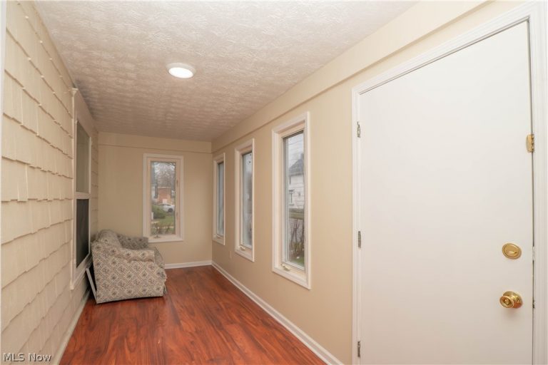 81 Dalton Street, Akron, OH - Photo 2