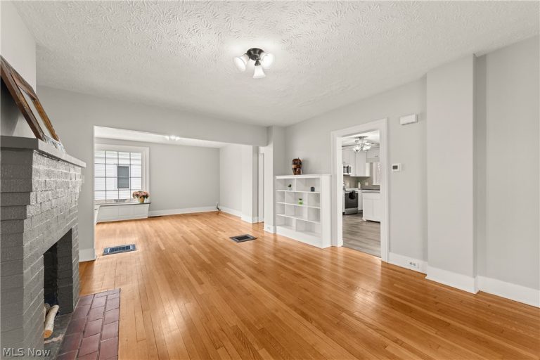 230 Main Street, Oberlin, OH - Photo 6