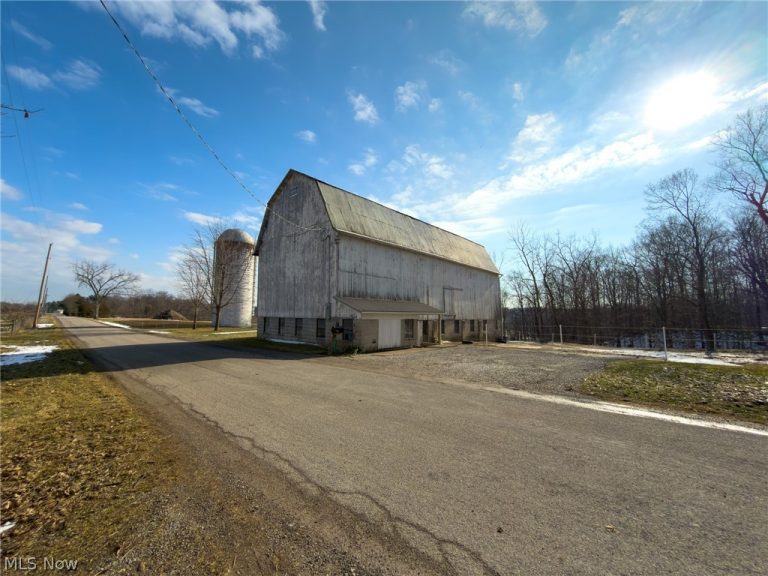 14178 West Road, Wakeman, OH - Photo 6