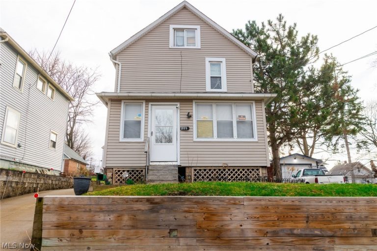 2125 10th Street, Akron, OH, 44314