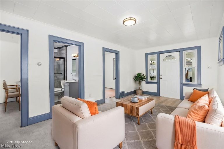 961 Wyley Avenue, Akron, OH - Photo 6