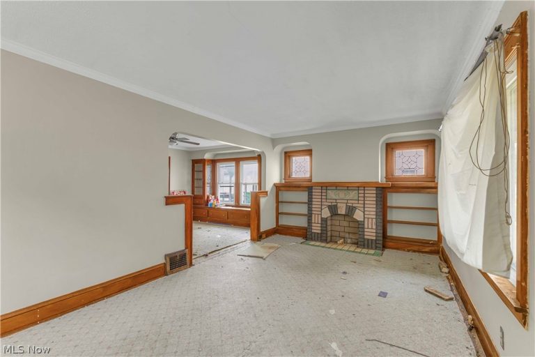 9705 Highland Avenue, Garfield Heights, OH - Photo 5
