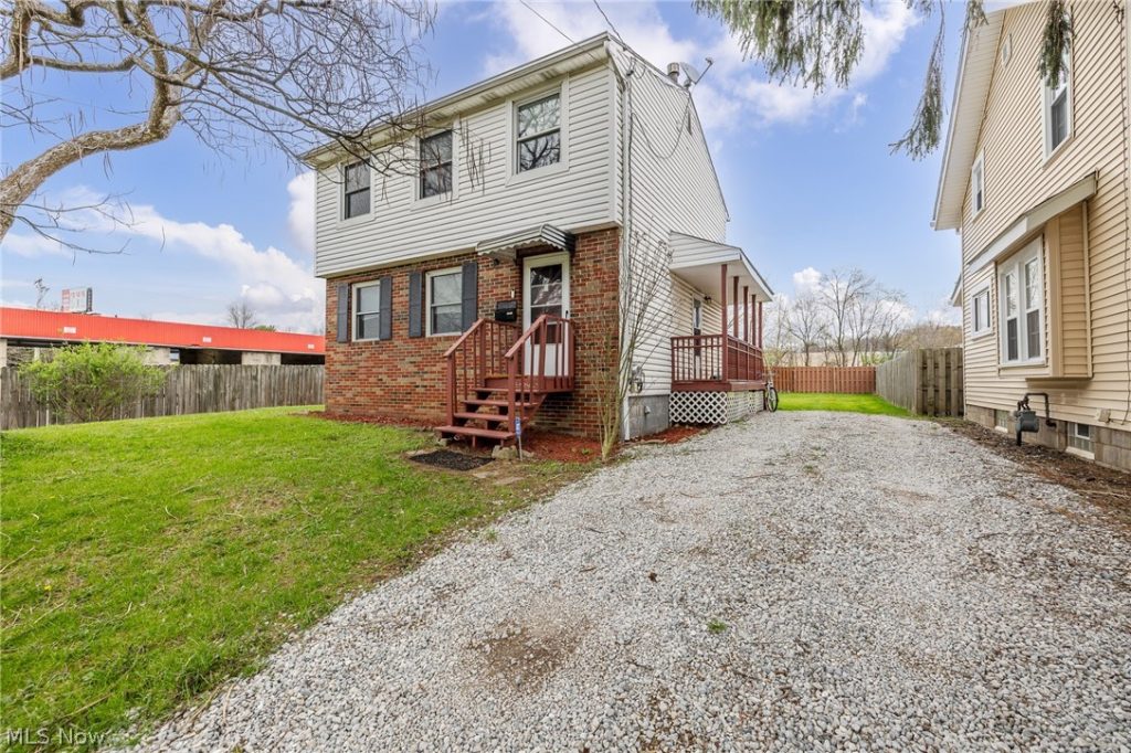 1371 Sorin Avenue, Akron, OH