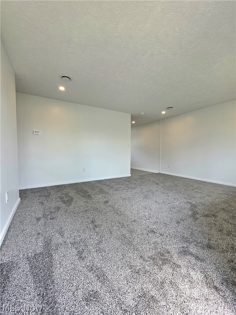 746 Delaware Avenue, Elyria, OH - Photo 3