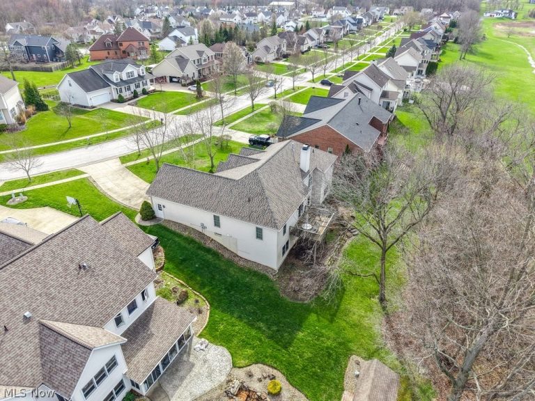 1187 Windward Lane, Kent, OH - Photo 5