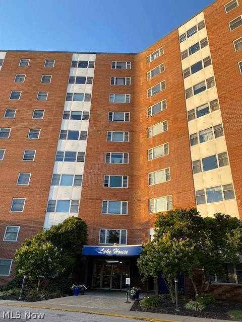 11850 Edgewater Drive #1003, Lakewood, OH, 44107