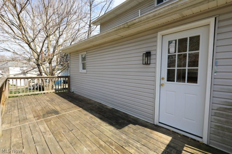 855 Newgarden Avenue, Salem, OH - Photo 6