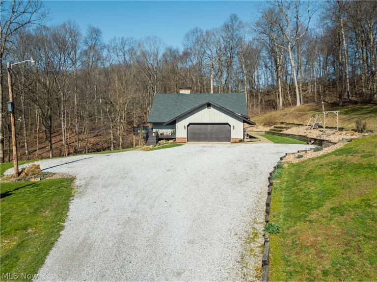 8463 Private Road 577, Millersburg, OH - Photo 2
