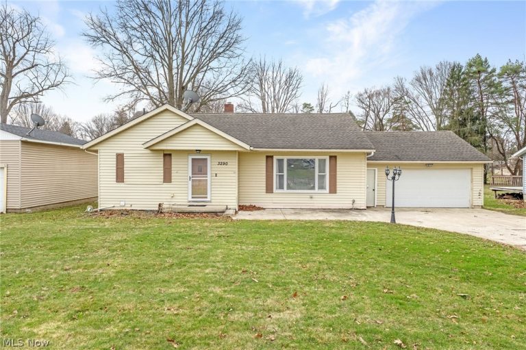3290 Sweitzer Street, Uniontown, OH, 44685