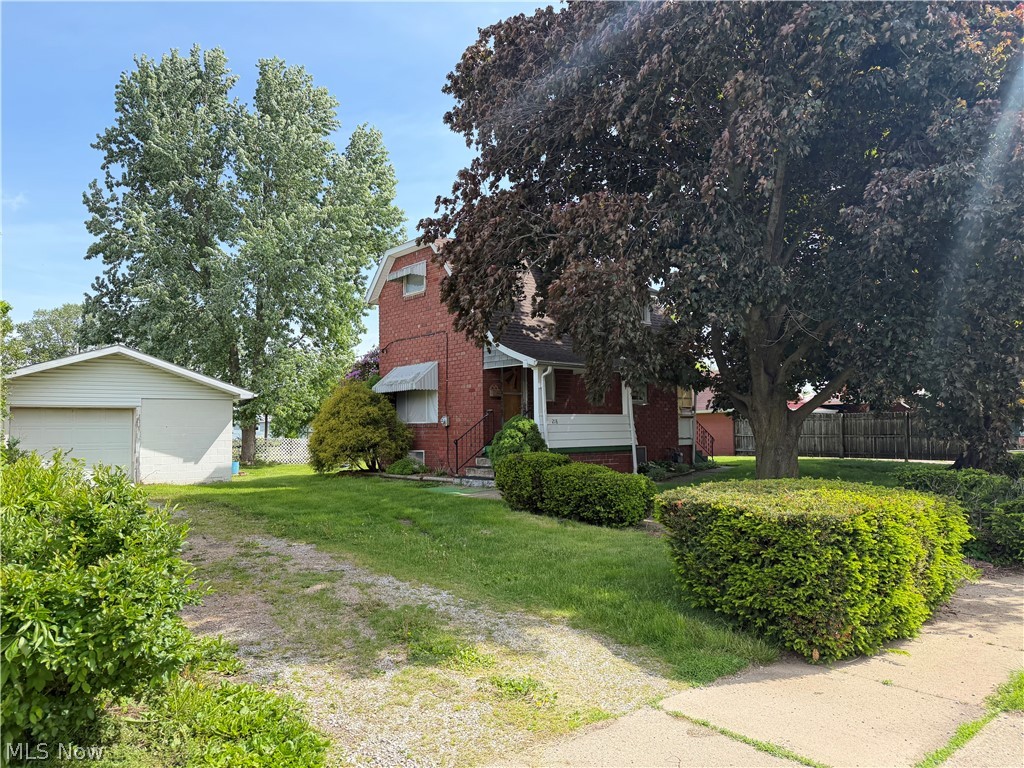 218 Lawn Drive, Newcomerstown, OH