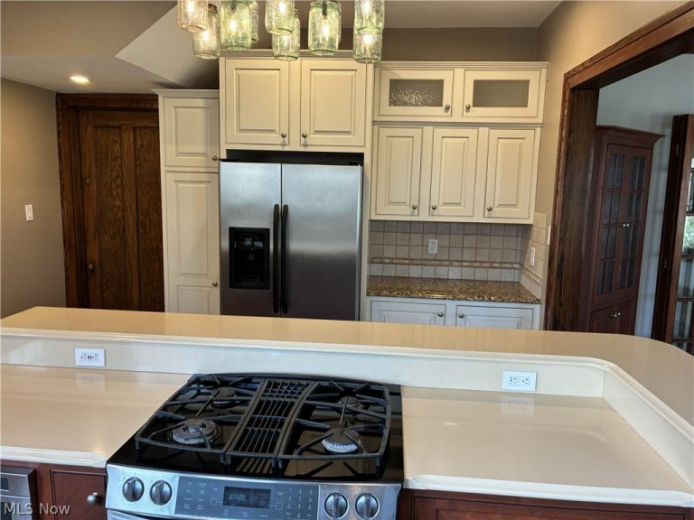 13971 Lake Avenue, Lakewood, OH - Photo 3