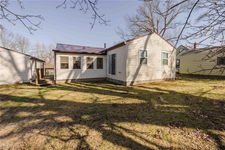 524 Jefferson Avenue, Barberton, OH - Photo 5