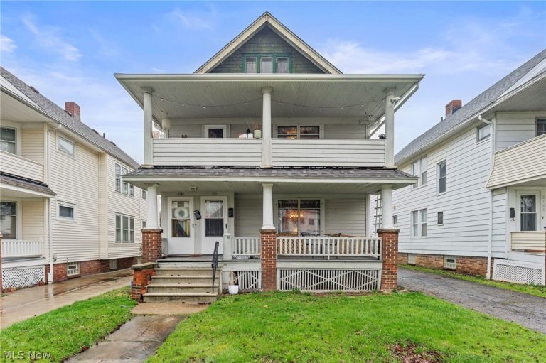 2161 Carabel Avenue, Lakewood, OH, 44107