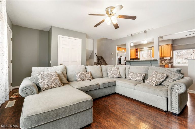 7362 Rob Street, Massillon, OH - Photo 6