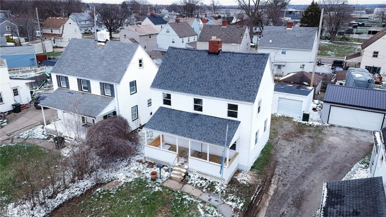 1372 Maryland Avenue, Canton, OH - Photo 6