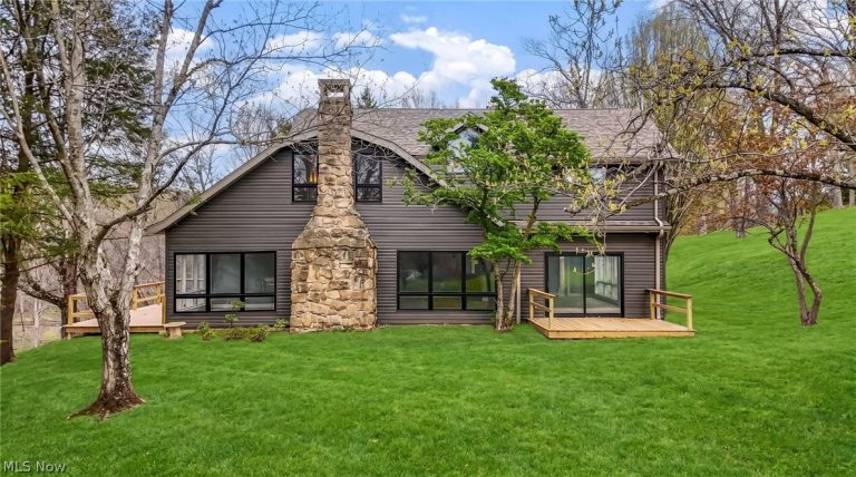 3388 Meadow Road, Cambridge, OH - Photo 4