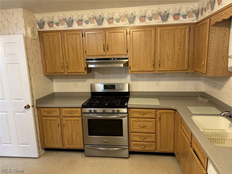 46 Oak Circle, Parkersburg, WV - Photo 8