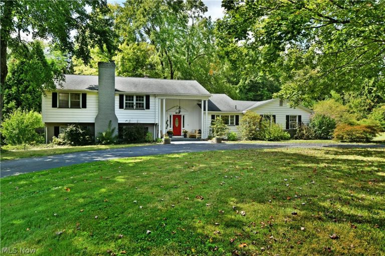4810 Logan Way, Hubbard, OH, 44425