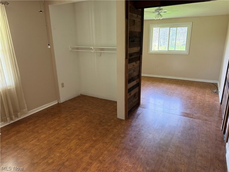 8352 Wyatt Road, Broadview Heights, OH - Photo 6