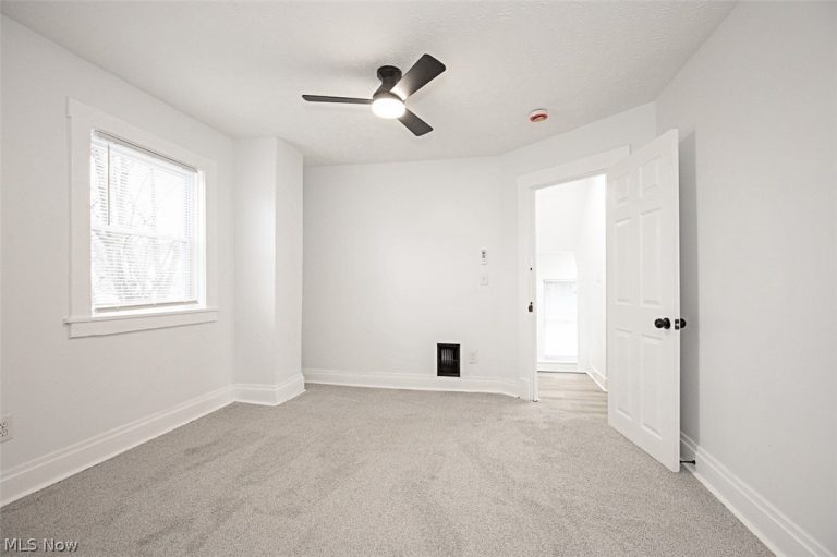 886 75th Street, Cleveland, OH - Photo 6