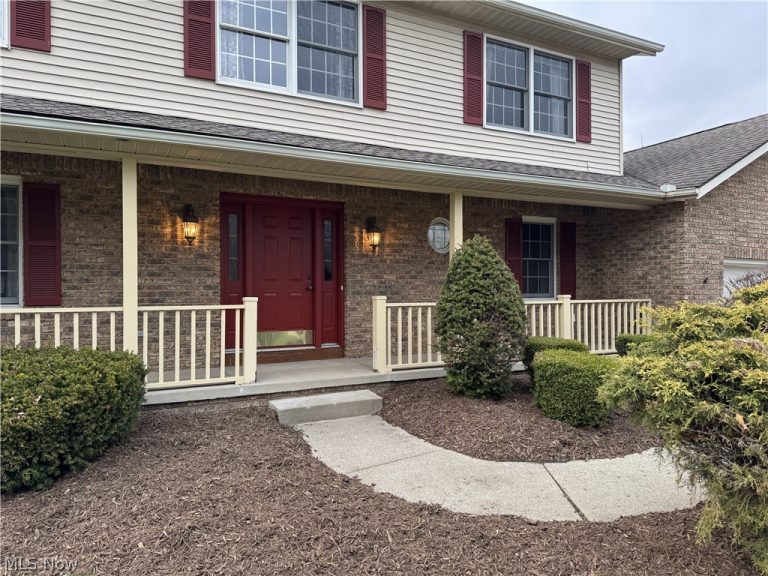 733 Austin Drive, Barberton, OH - Photo 4