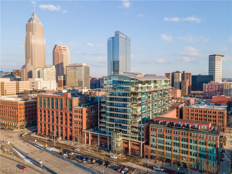 701 Lakeside Avenue #803, Cleveland, OH - Photo 2