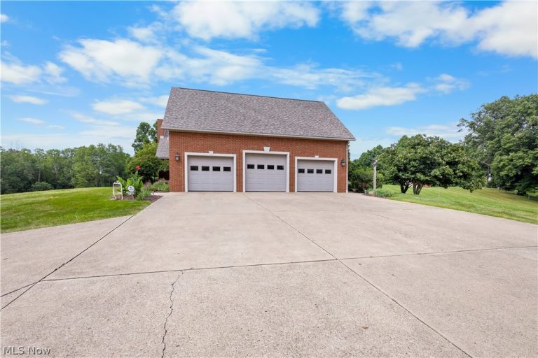 10909 Ruby, Cambridge, OH - Photo 8