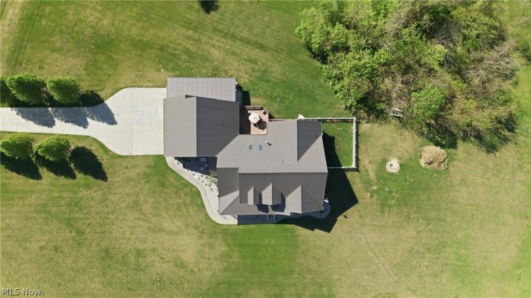 1384 Spider Ridge Road, Parkersburg, WV - Photo 5