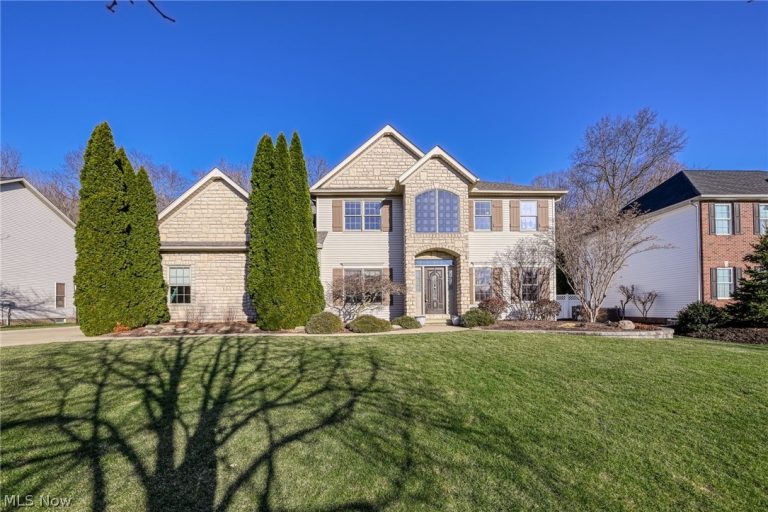 5163 Beckett Ridge, Stow, OH - Photo 2