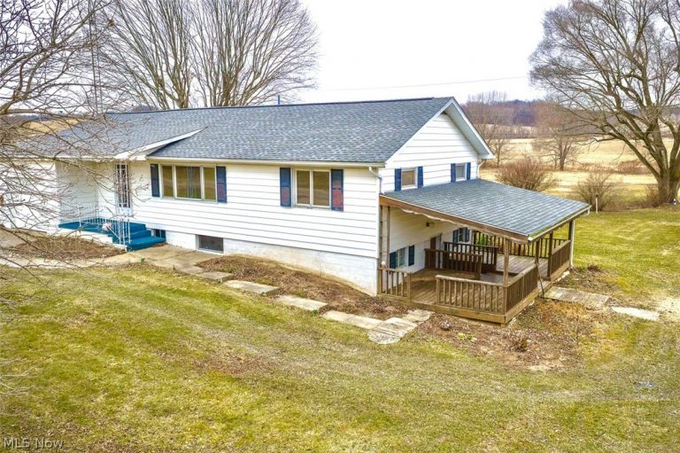 3336 Broad Run Dairy Road, Dover, OH - Photo 5