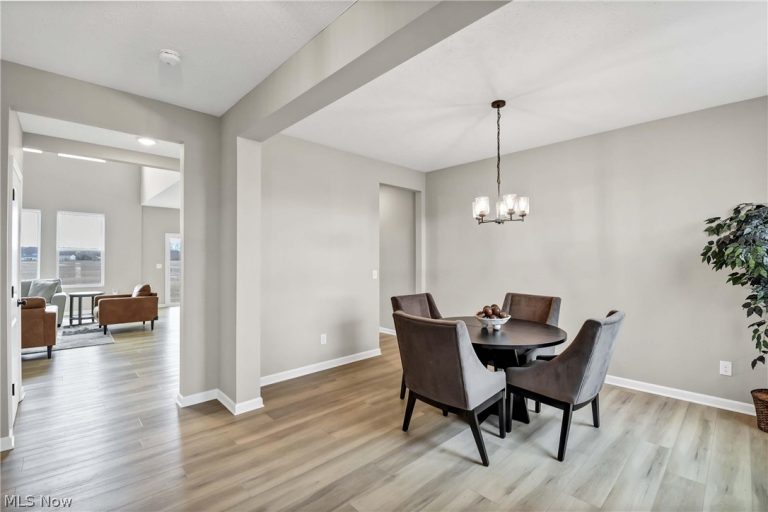 36662 Shore Parkway, North Ridgeville, OH - Photo 4