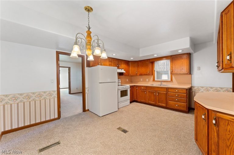 1513 Meadowbrook Avenue, Poland, OH - Photo 4