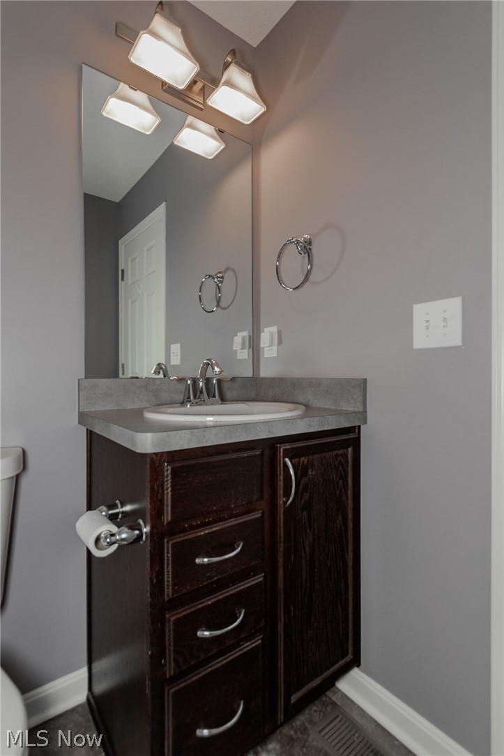 7805 Overton Drive, Mentor, OH - Photo 5